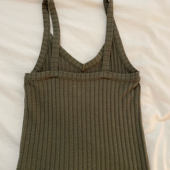 American Eagle green soft tank - Picture 3 of 3